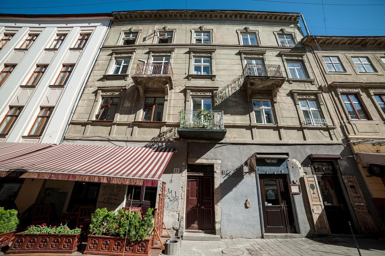 City Center Apartment Leopoli Esterno foto