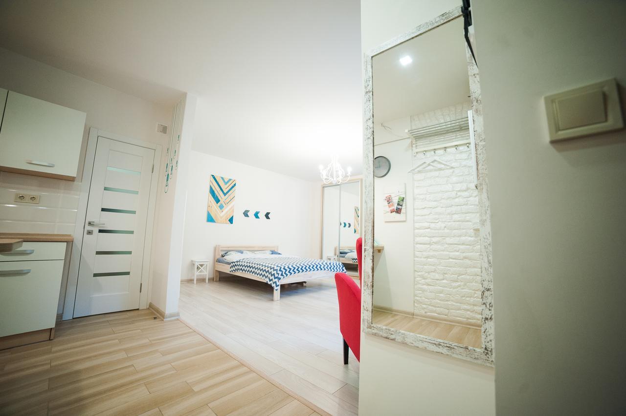 City Center Apartment Leopoli Esterno foto